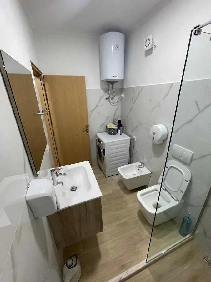 Cheap 2+1 Apartment, 10 Meters From Beach Golem  Apartment